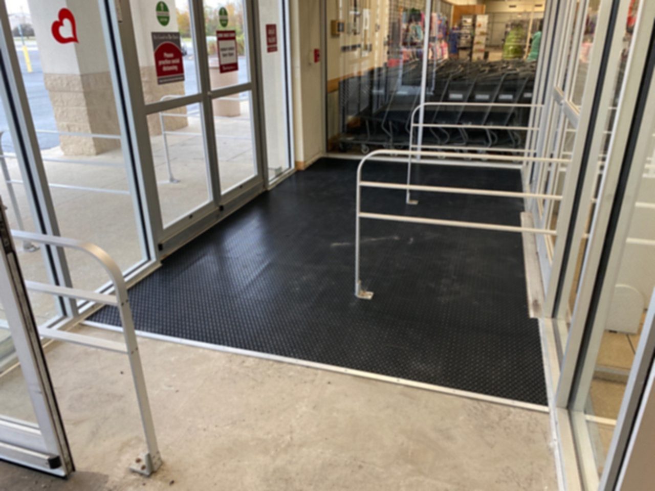Snap Trax Tile Retail vestibule